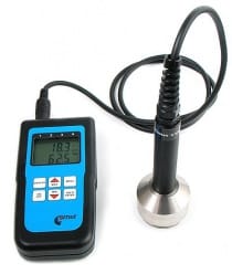 Réceptable pour le réglage et le contrôle de l'humidité relative.